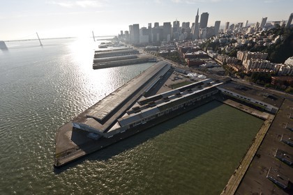 05 01 2011 - San Francisco (USA, CA) - 34th America's Cup - San Francisco waterfront - Piers 27-29 (triangle shape)
