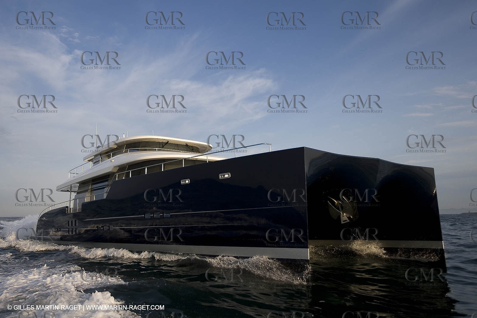 11 06 2007 - Valencia (Spain) - Super Yacht Catamaran Bradley, Gilles Vaton design built by H2X in la Ciotat (France)