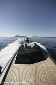 16 07 2007 - Portisco (Italie, Sardaigne) - Wally Power 47, 2007 version