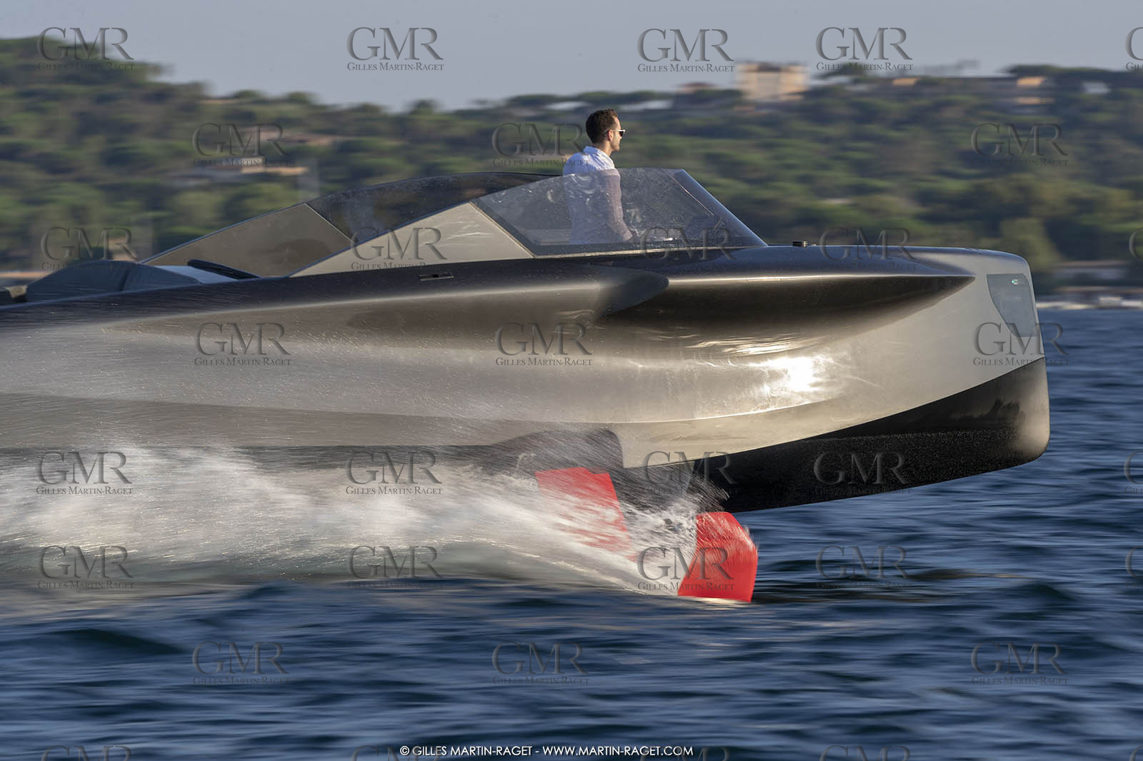 09 08 2018, Saint-Tropez (FRA,83), Foiler, the Flying Yacht by Enata