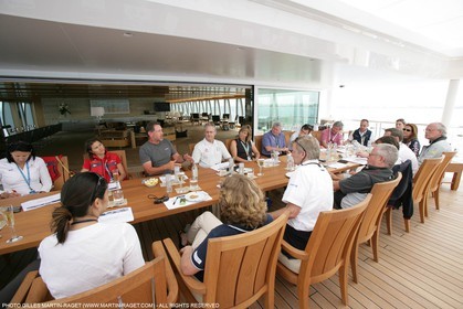 17 05 2007-Valencia (Spain)- 32nd America's Cup - Louis Vuitton Cup - Semi-final - Day 4 - San Francisco event presentation to Syndicate representative onboard Rising Sun