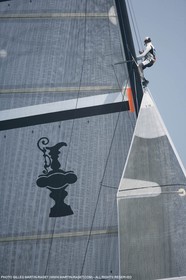 20 04 2007-Valencia (Spain)- 32nd America's Cup - Louis Vuitton Cup - RR1 - DAY 5 - BMW ORACLE Racing