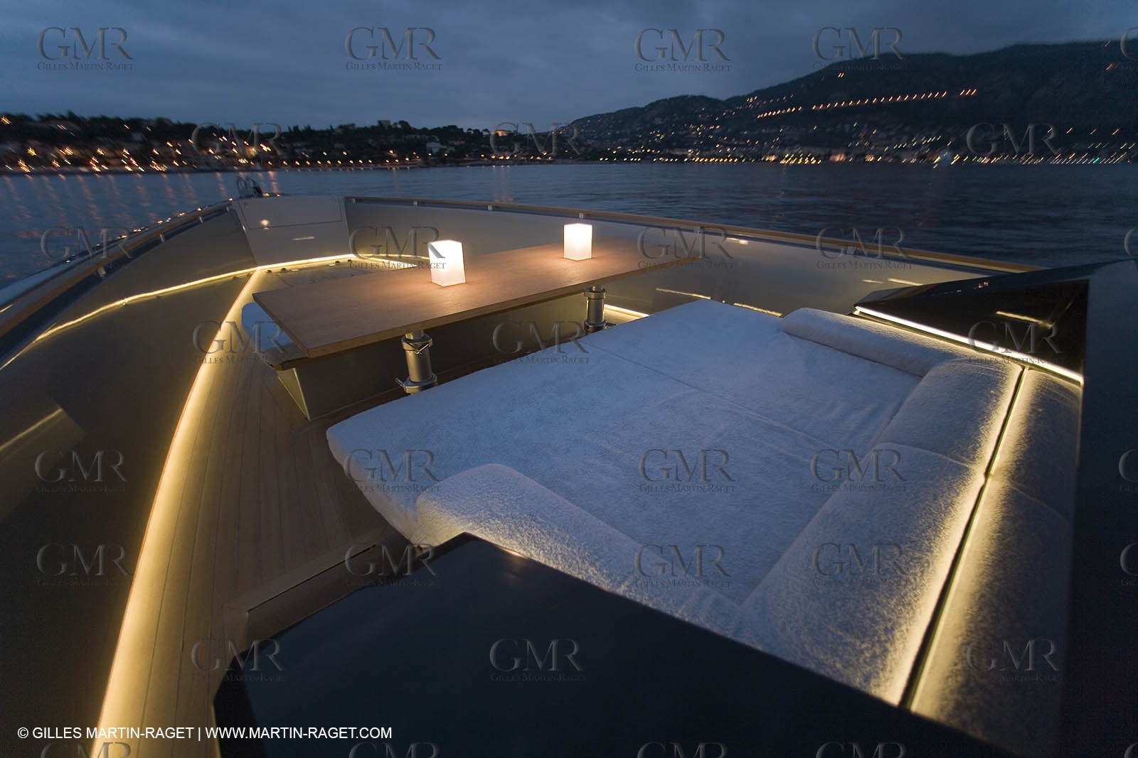 29 09 2007 - St Jean Cap Ferrat - Wally Yachts - Wally Power 70 - Lau Lau