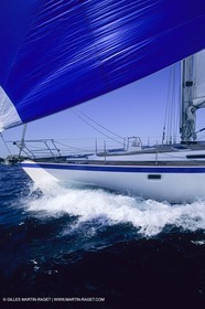 sailing, cruising, monohull under sails