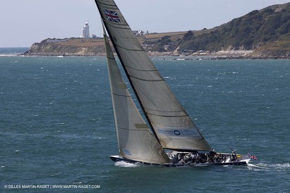 05 08 2010 - Cowes (UK, IOW) - The 1851 Cup -  BMW ORACLE Racing -  - Round The Island Race - Passing Ste Catherine Lighthouse.