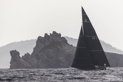 19 06 2024, Porquerolles Island (FRA), Championnat du monde des 12 m JI 2024, Race Day 1