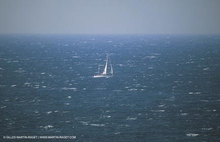 Monocoque de croisiere sous voile