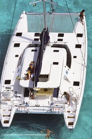 Multicoque au mouillage