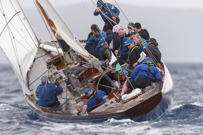 19 06 2024, Porquerolles Island (FRA), Championnat du monde des 12 m JI 2024, Race Day 1