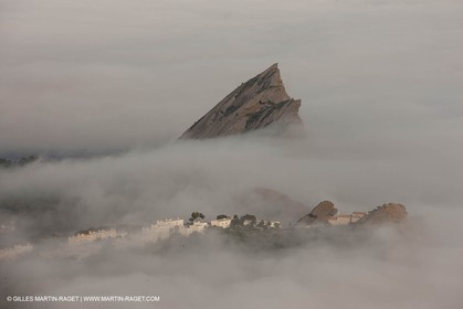 18 07 2012 - La Ciotat (FRA ) - Phénomène d'entrées maritimes - La Nèble (brume, en provençal)