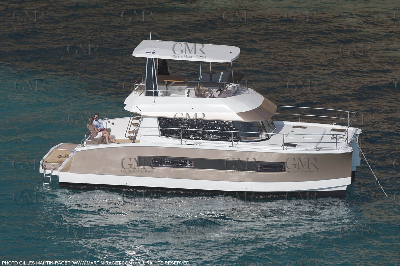 08 04 2015, Andraitx (Isla de Mallorca, Islas Baleares, ESP), Chantier Fountaine-Pajot, Motor Yacht 37