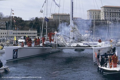 Sailing, OffshoreRacing,maxi Multihulls,  The Race, Team Adventure