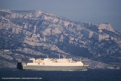 Monde maritime, marine world, Ships at sea, navires en mer