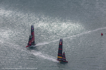 10 12 2020 - Auckland (NZL) - 36th America's Cup - Practice Sessions - Day 2 - Emirates Team New Zealand and Luna Rossa Prada Pirelli Team