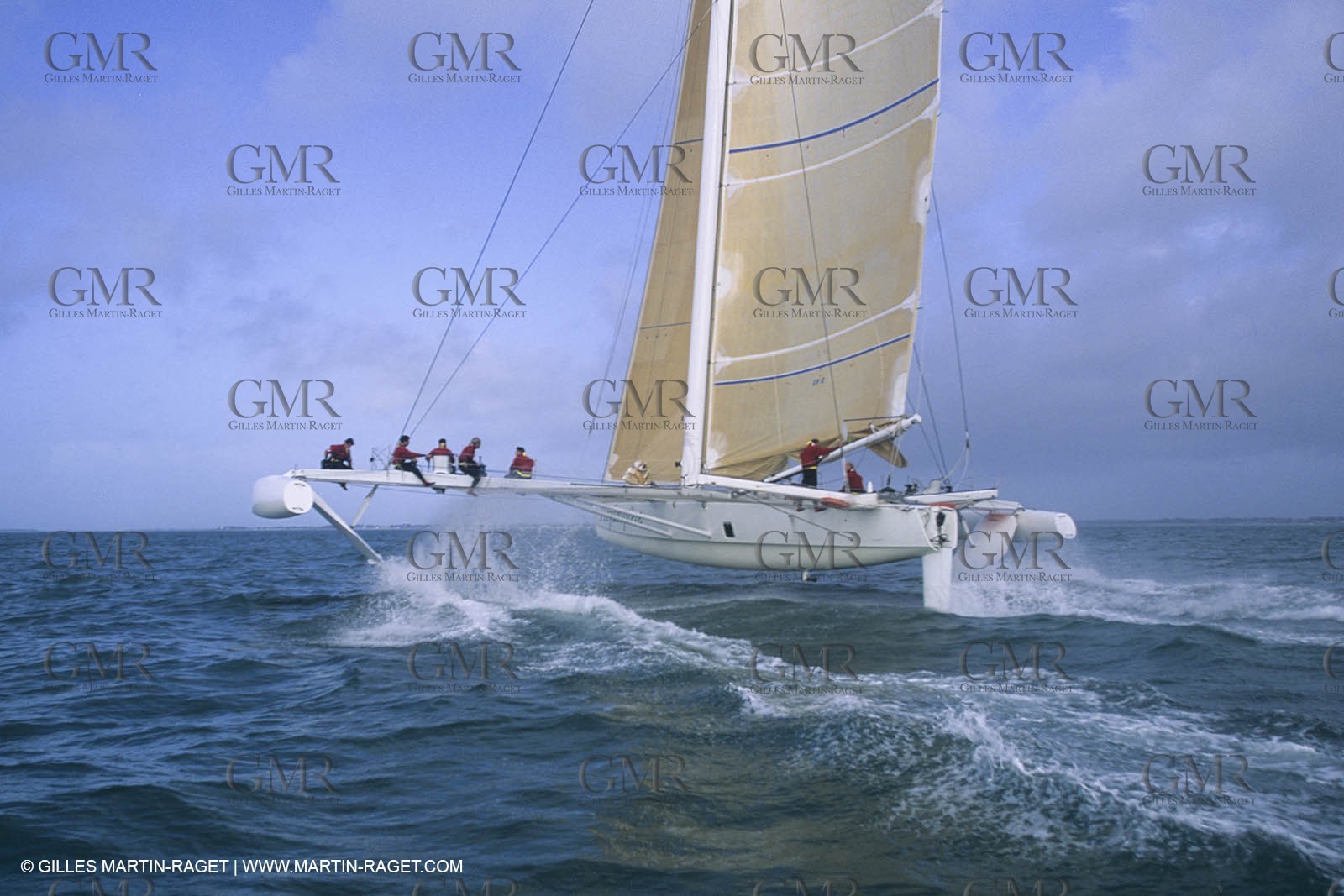 Sailing, Overall speed record attempt, L'Hydroptère