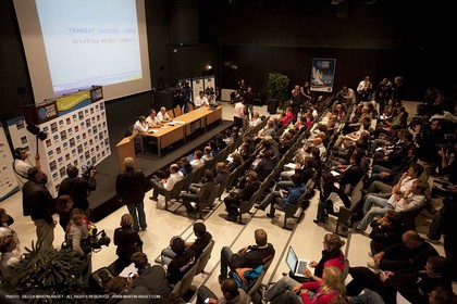 30 10 2011 - Le Havre (FRA) - Transat Jacques Vabre 2011 - Briefing d'annonce du départ reporté