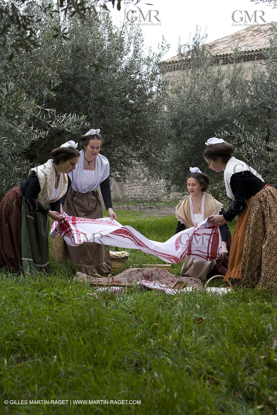18 02 2007 - Saint Rémy de Provence - Queen of Arles in the Alpilles