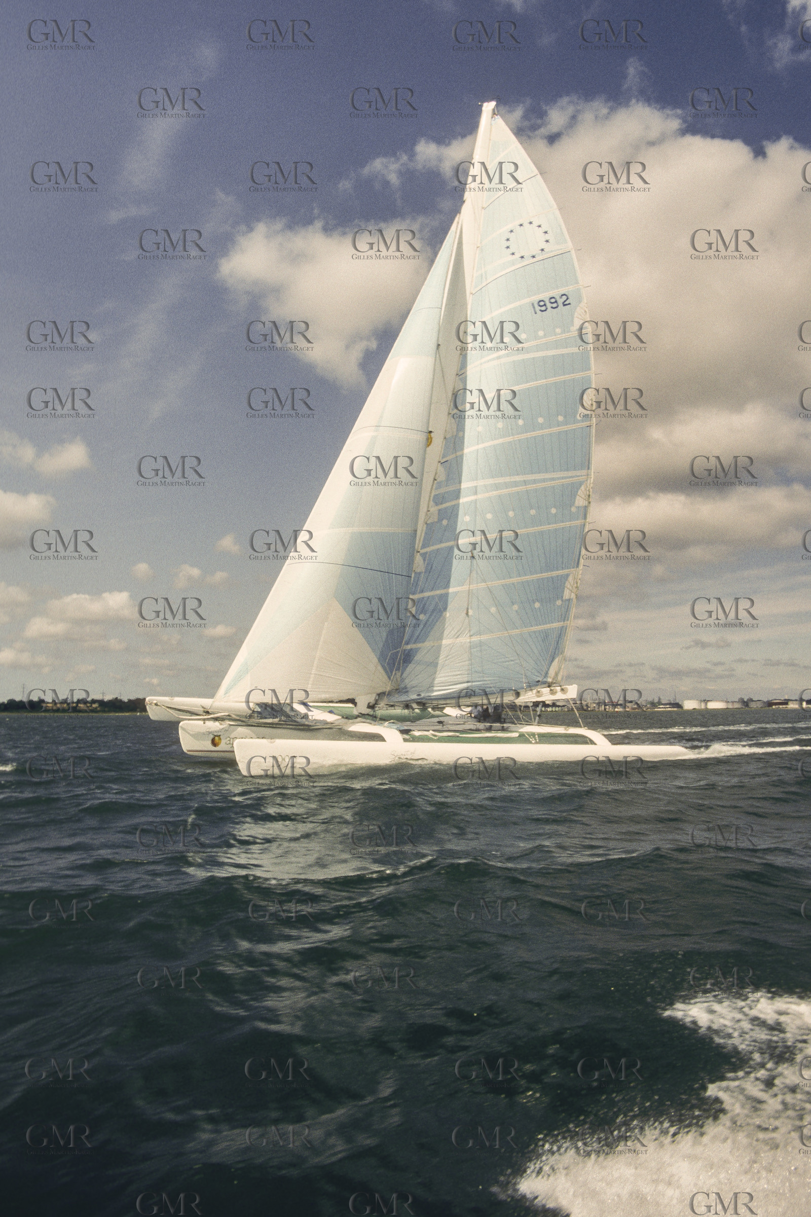 Sailing, Yacht Racing, Offshore Racing, Early offshore multihulls