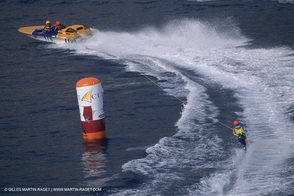 Watersports, speed swaterskiing, Sports nautiques, ski de vitesse