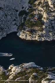 Décember 2009 - Marseille (FRA) - Les Calanques - Morgiou as seen from Sugiton Belvedere