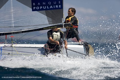 27 04 2007 - Semaine Olympique Française 2007 - Hyères - Jour 6 - Medal Race - Team France - Tornado - Guichard-Guyader