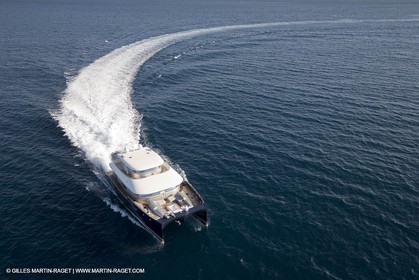 13-07-07 - La Ciotat (FRANCE) - MotorYacht - Chantier H2X
