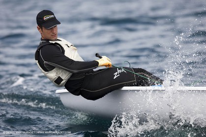 20 04 2010 - Hyères (FRA,83) - SOF 2010 - Zhik Team - Laser Men - Javier Hernandez
