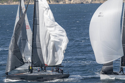 28 09 2022? Saint-Tropez,(FRA,83), Les Voiles de Saint-Tropez 2022 Régate N° 2 poup les modernes, navigation libre pour les grandes goélettes