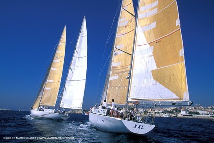 Class MAXIS