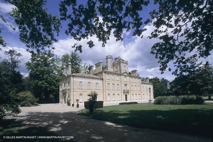 France, Provence, Camargue, Chateau d'Avignon