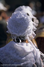 Marseille (FRA), fishermen fest for St Esteve anniversary