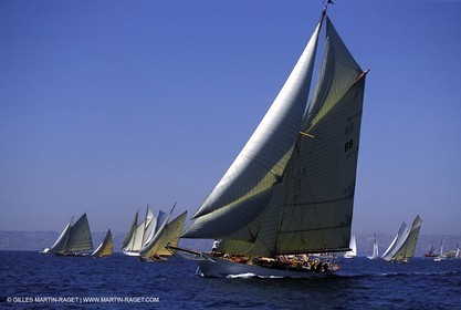 Moonbeam - Voiles du Vieux Port 2003