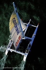 Kingfisher II - Jules Verne Trophy 2002 start - Brest