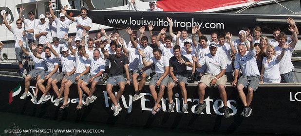 21 11 2010 - Dubai (UAE) - Dubai Louis Vuitton Trophy -  Round 2 - BMW ORACLE Racingg Vs Emirates Team New Zealand
