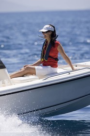 Motor boat running