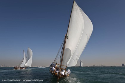 20 11 2010 - Dubai (UAE) - Dubai Louis Vuitton Trophy - Courses de boutres traditionnels pour les équipes engagées