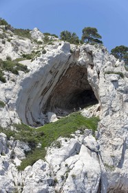 06 05 2009 - Marseille (FRA, 13) - Les Calanques - Falaises de Castelviel