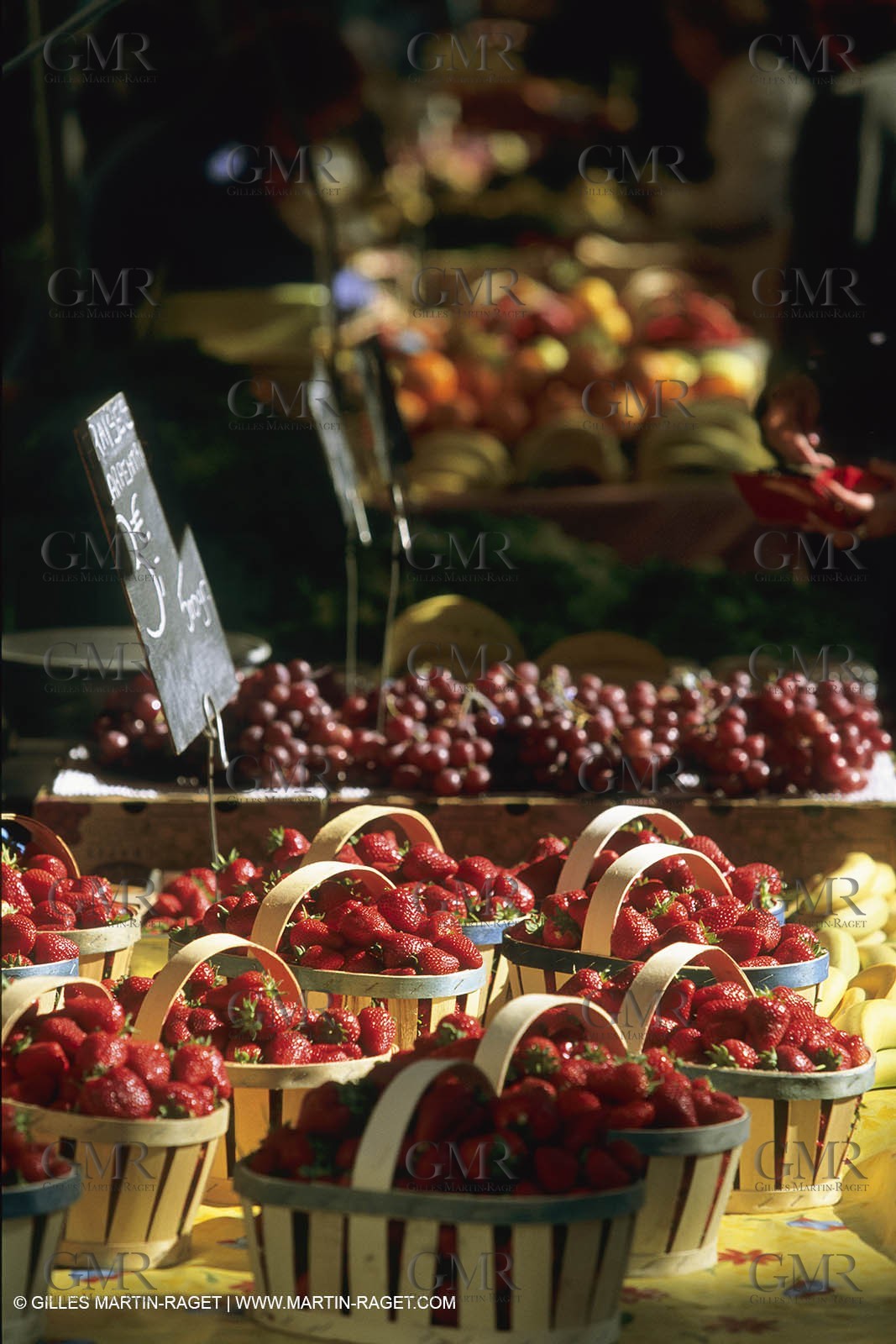 France, Provence, Marchés en plein air   Flee markets