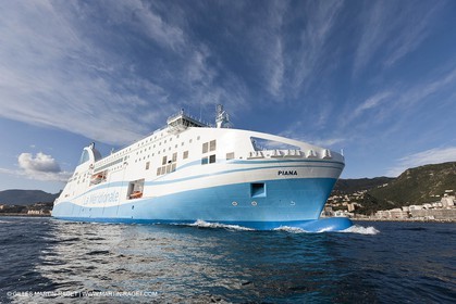 18 12 2011 - Bastia (FRA, Corse) - Armement La Meridionale - le Piana