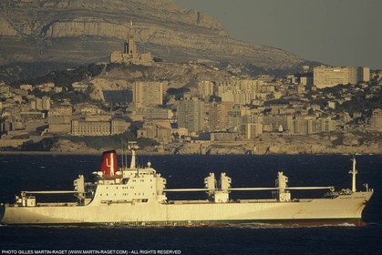 France, Provence, Marseille, Port de commerce, opérations portuaires, métiers de la mer