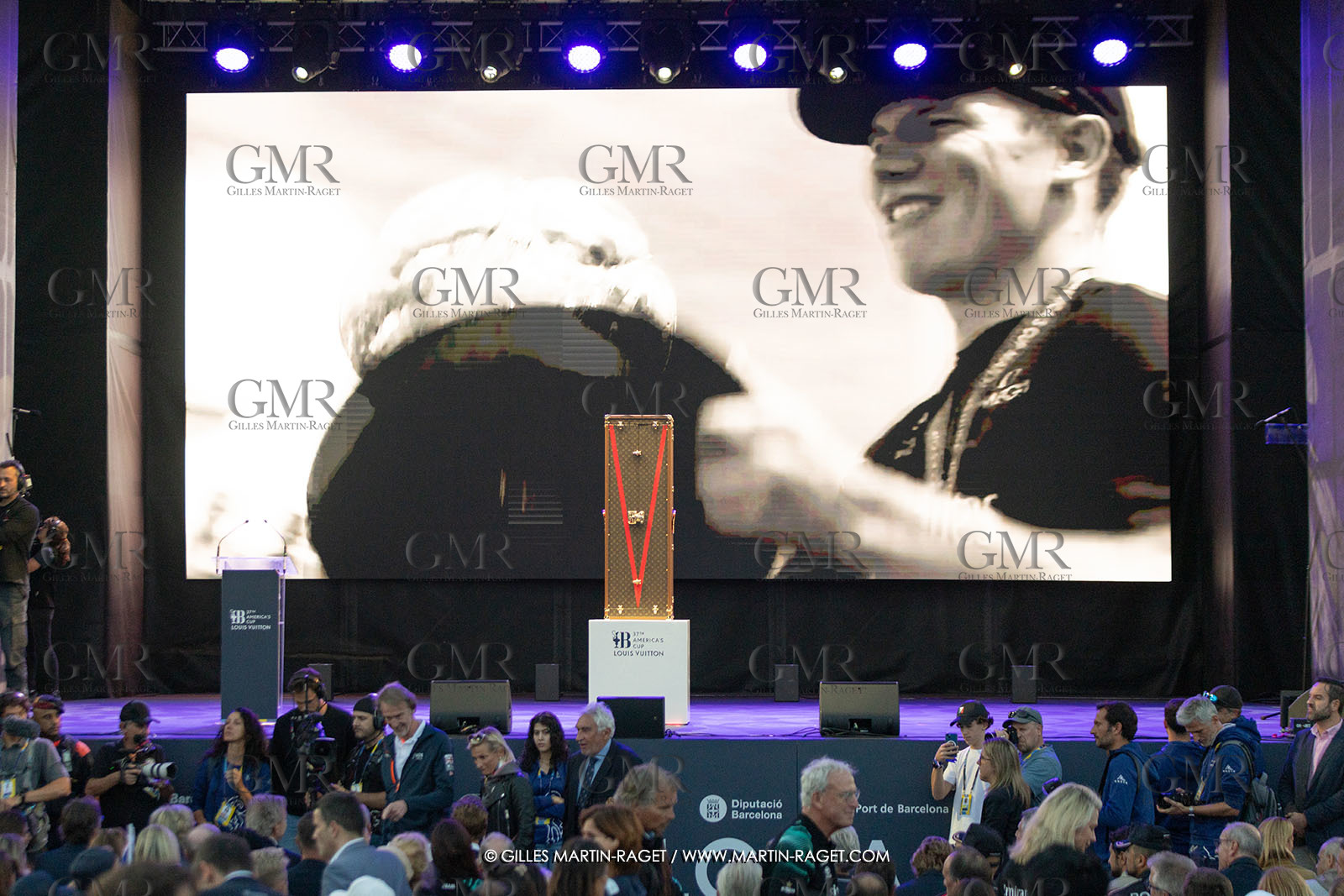 19 10 2024, Barcelona (ESP), Louis Vuitton 37th America's Cup, Final Match, Race Day 6 , Prizegiving