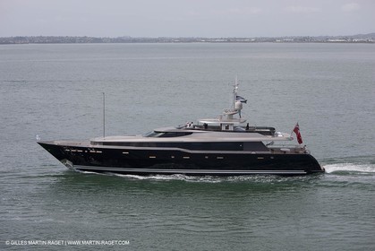 29 01 2009 - Auckland (NZL) -  Louis Vuitton Pacific Series - BMW ORACLE Racing - Training