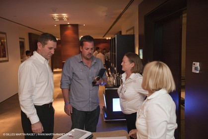 21 11 2010 - Dubai (UAE) - Dubai Louis Vuitton Trophy -  Round 2 - BMW ORACLE Racing