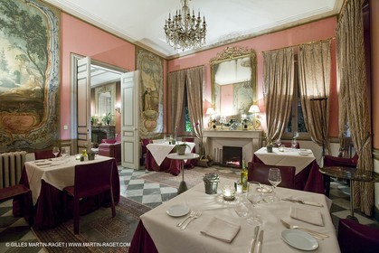 28 10 2007 - St Rémy de Provence (FRA,13) - Chateau des Alpilles