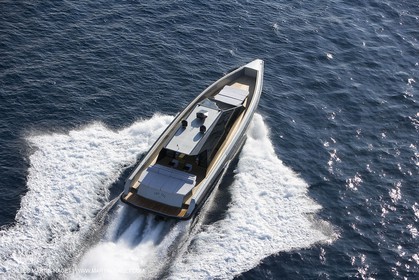 29 09 2007 - St Jean Cap Ferrat - Wally Yachts - Wally Power 70 - Lau Lau