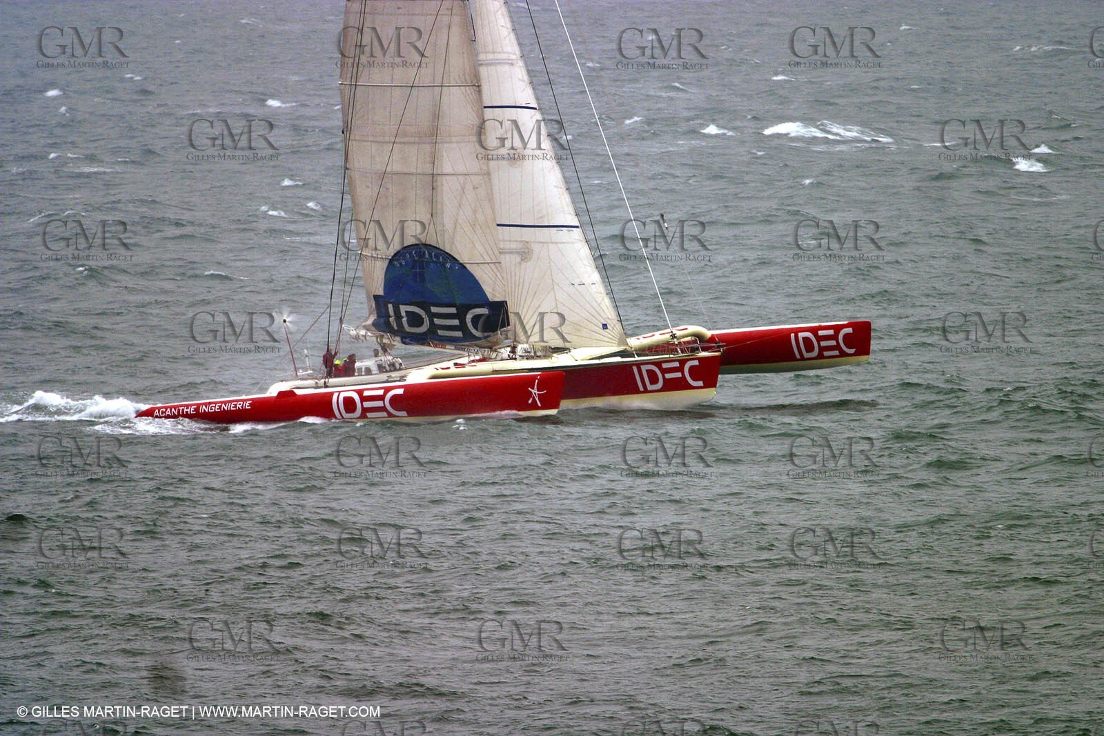 Round the world solo record - Idec - Francis Joyon - Brest finish