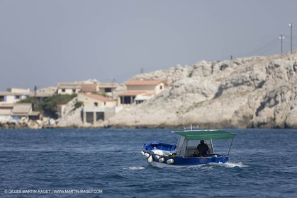 20 06 2008 - Marseille (FRA, 13) - Cruising among the local islands and creeks