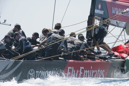 8 05 2007-Valencia (Spain)- 32nd America's Cup - Louis Vuitton Cup - RR2 - Day 10 - BMW ORACLE Racing