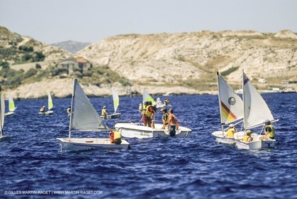 Sailing, Dinghies, Sailing Schools