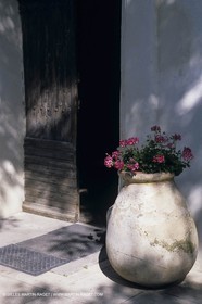 Camargue (FRA) - houses and cants from Camargue